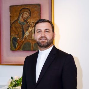 MSGR Kola (1)